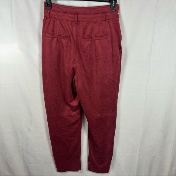 Free People Vegan Faux Suede Pants Cropped Pants Queen Pomegranate 6 NWT - Picture 4 of 9